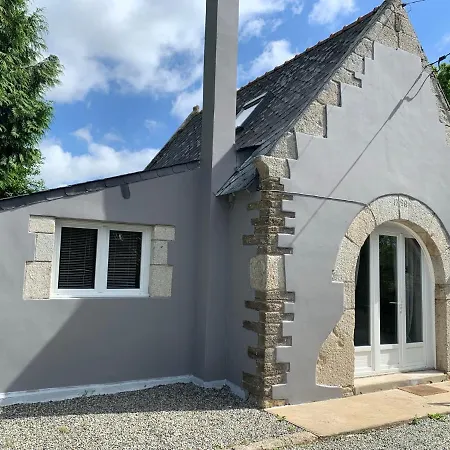 Ar Chapel Govero *